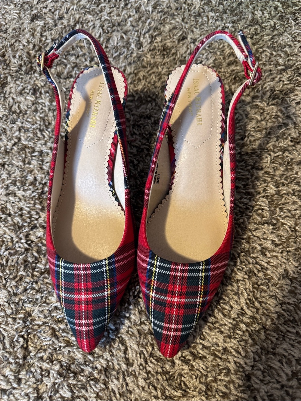 Isaac Mizrahi Red Plaid Pointed Slingback Flats never worn